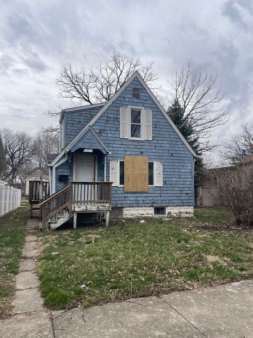 261 N 6th Avenue — Kankakee, IL 60901