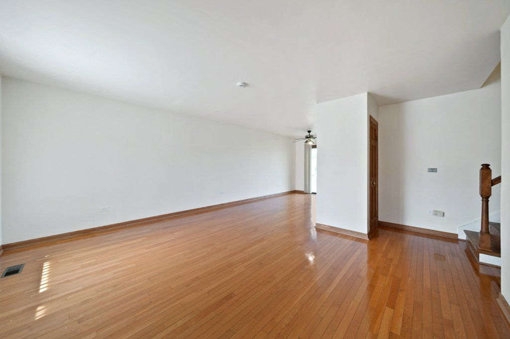 74 Joseph Lane, Glendale Heights, IL 60139