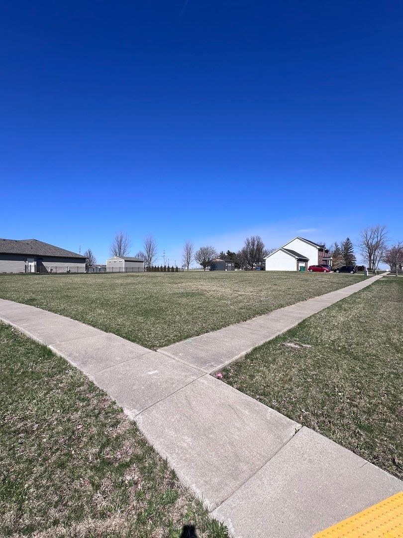 21140 Magnolia Lane — Elwood, IL 60421