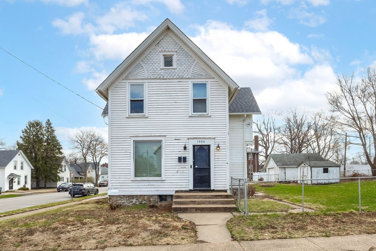 1935 Sturdevant Street, Davenport, IA 52804
