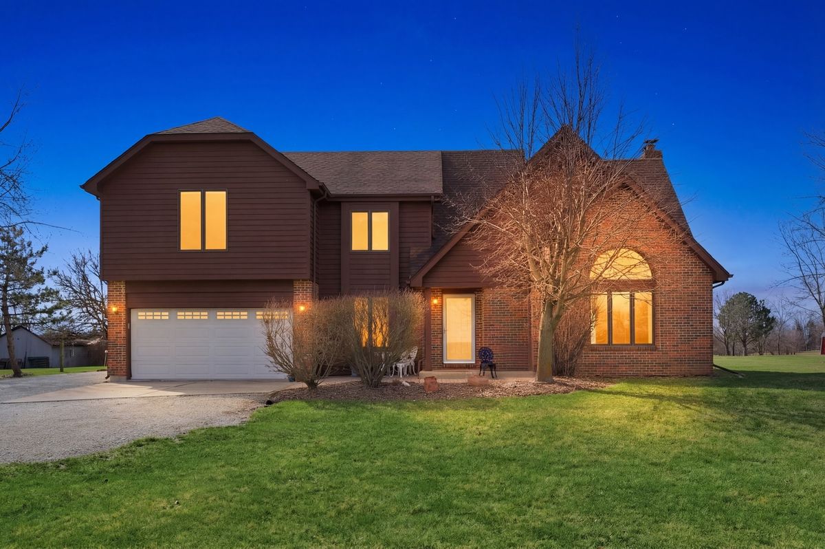 11825 Pauling Road, Manhattan, IL 60442