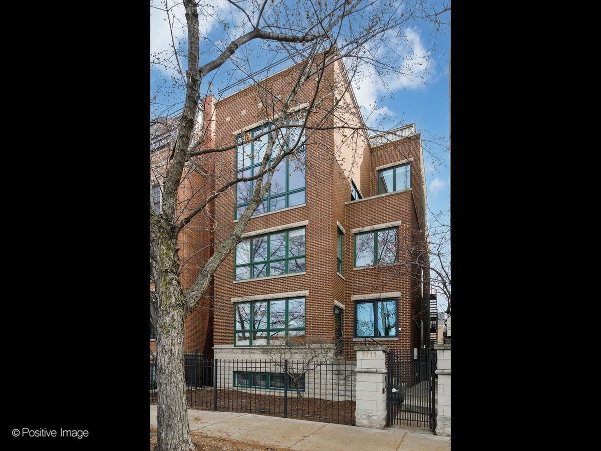 1711 Sheffield Avenue, Chicago, IL 60614