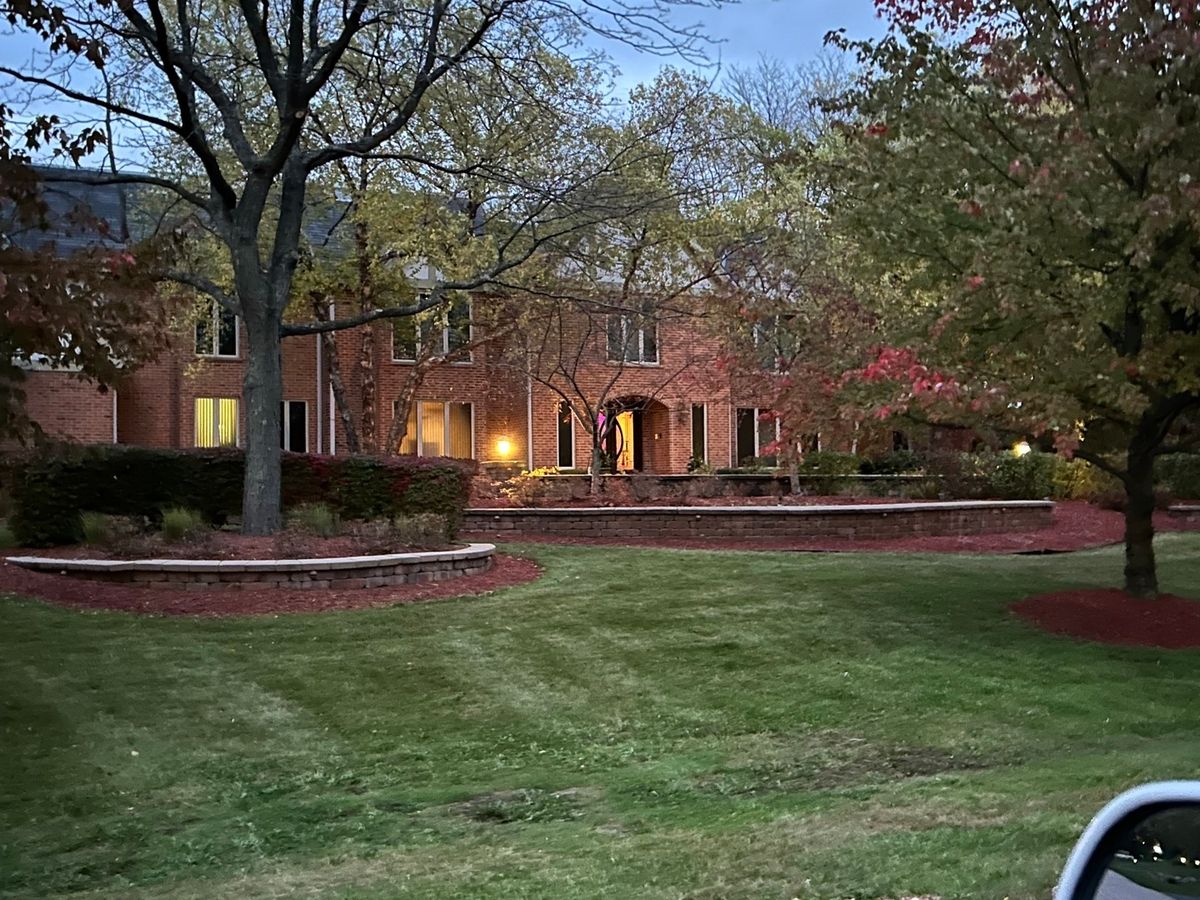 35 Revere Drive, South Barrington, IL 60010