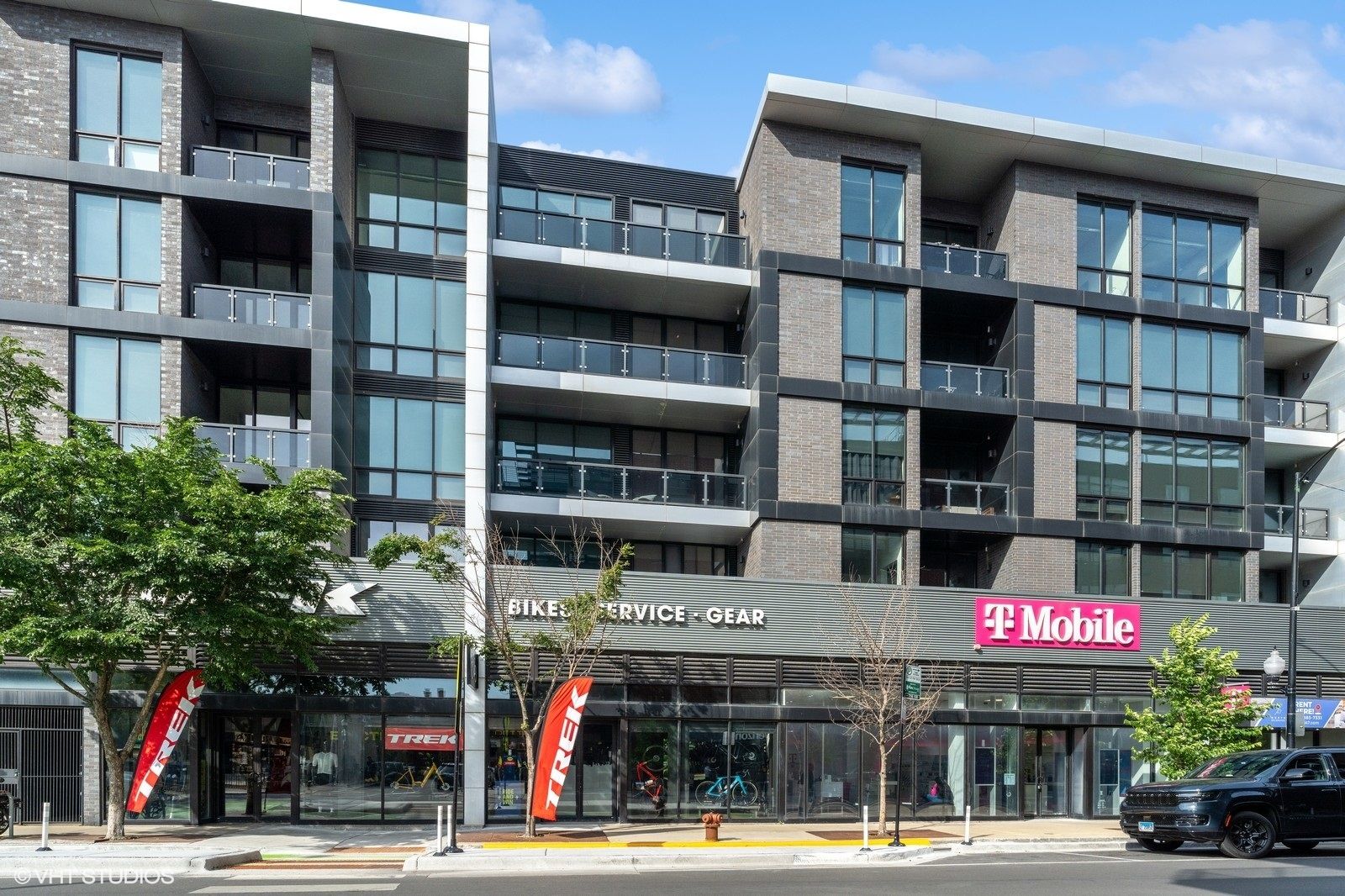 1647 N Milwaukee Avenue #405 — Chicago, IL 60647