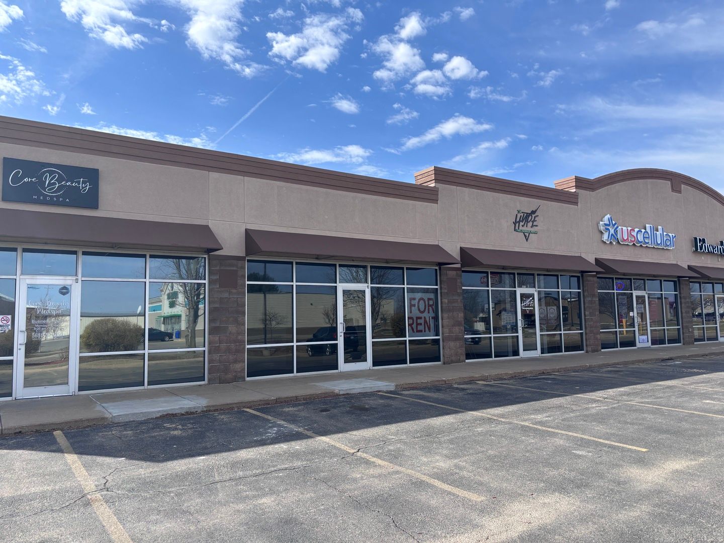 1320 11th Street NW — Clinton, IA 52732