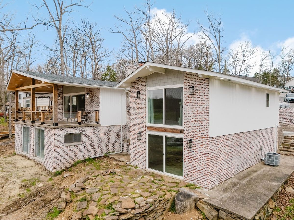 2930 Egyptian Hills Drive, Creal Springs, IL 62922