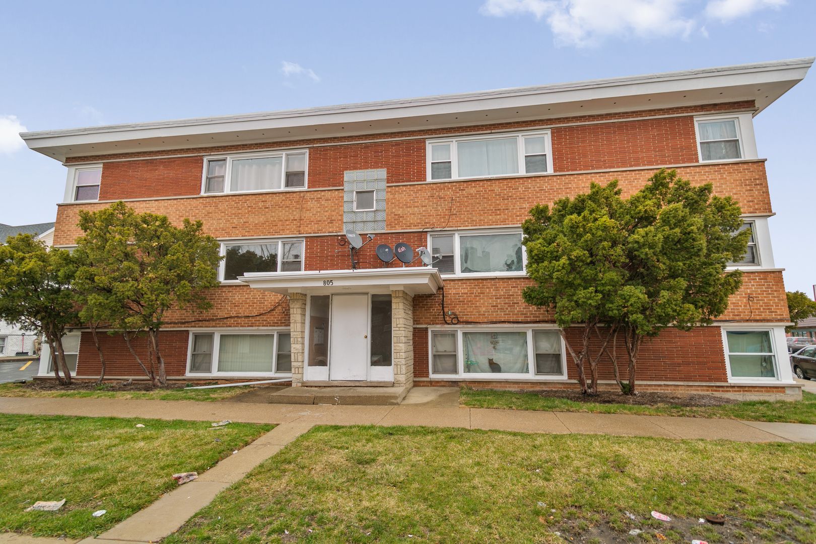 805 N 22nd Avenue #1 — Melrose Park, IL 60160