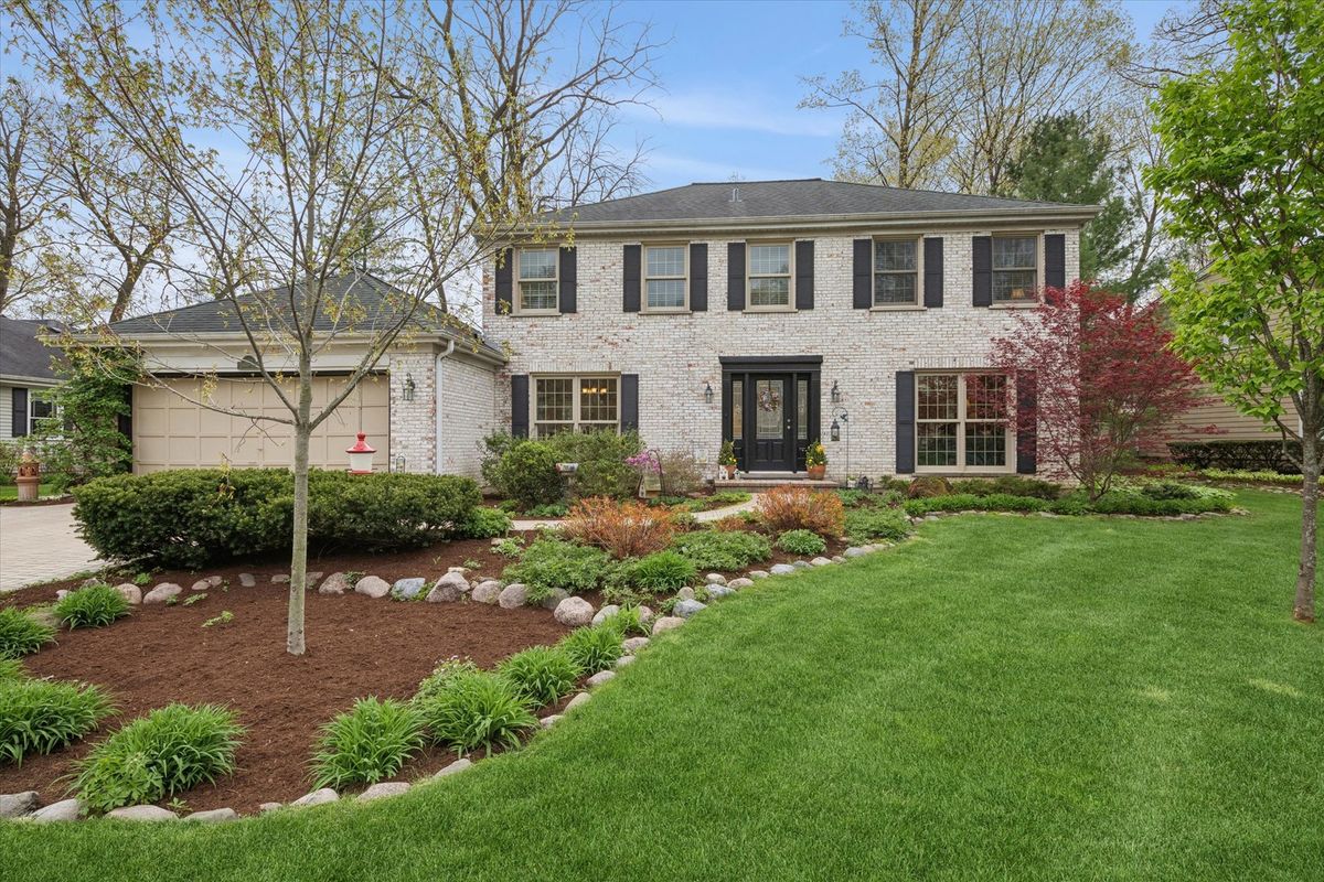 4233 Oaksbury Lane, Rolling Meadows, IL 60008