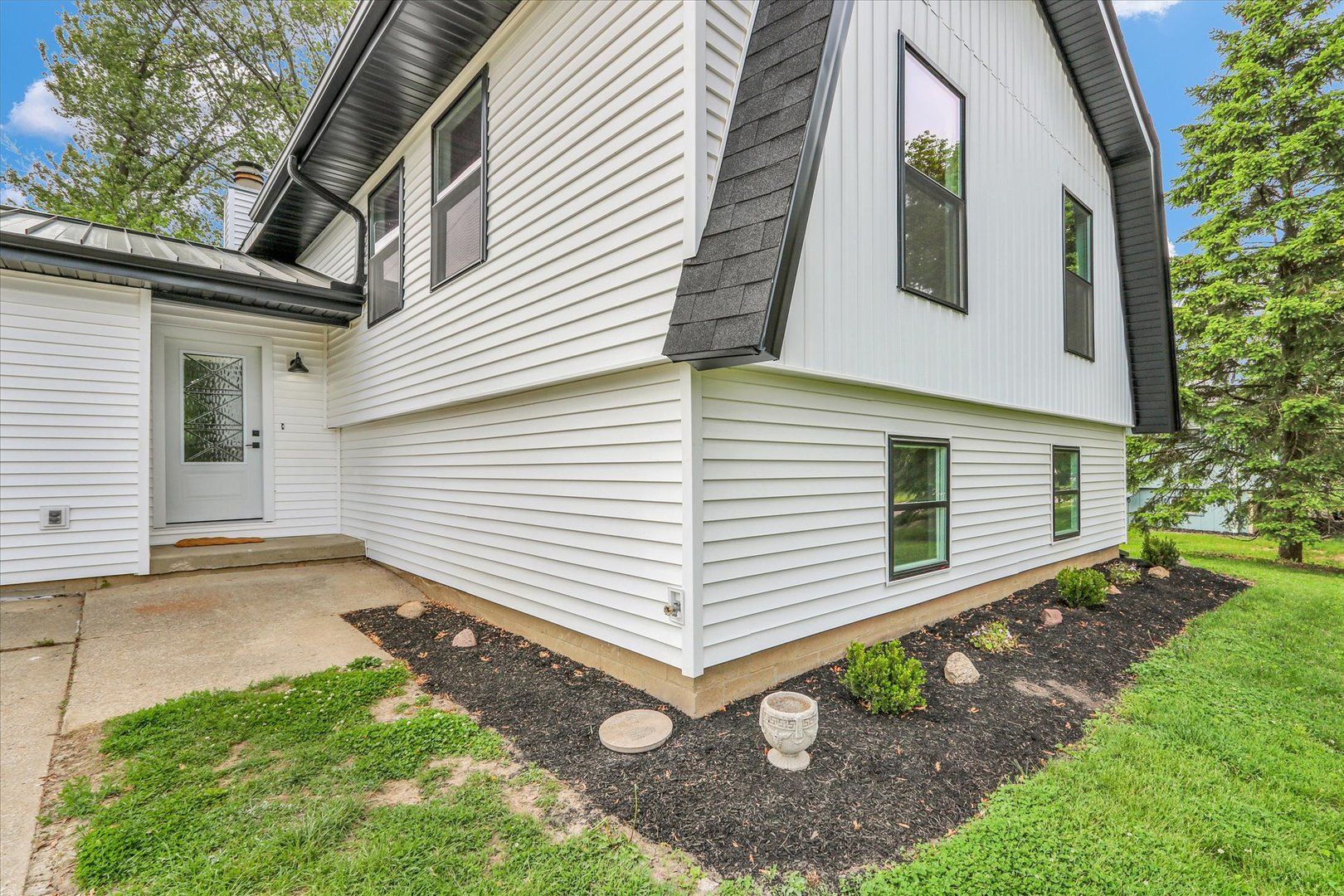 1801 Cindy Lynn Street — Urbana, IL 61802