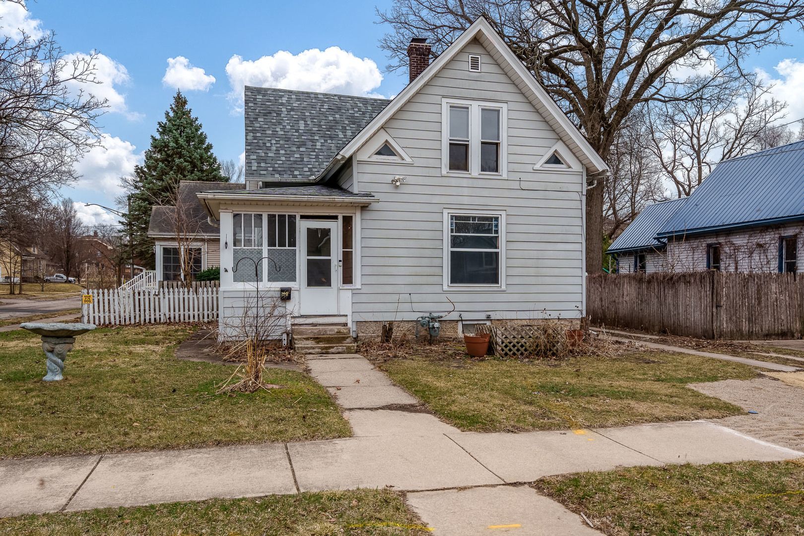 1441 JACKSON Street — Rockford, IL 61107