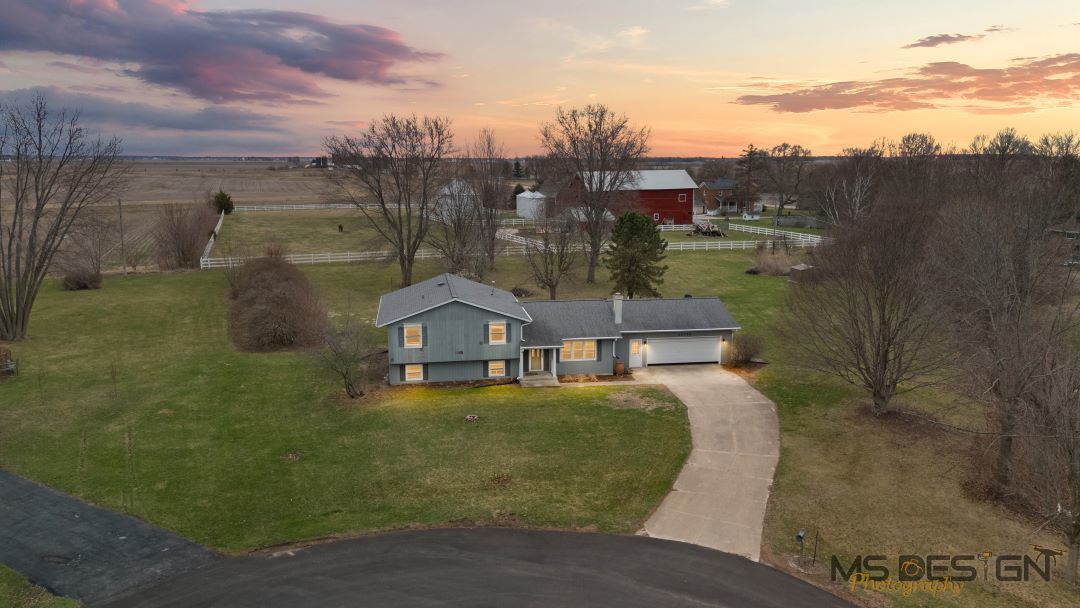 2S456 Cedar Court, Elburn, IL 60119