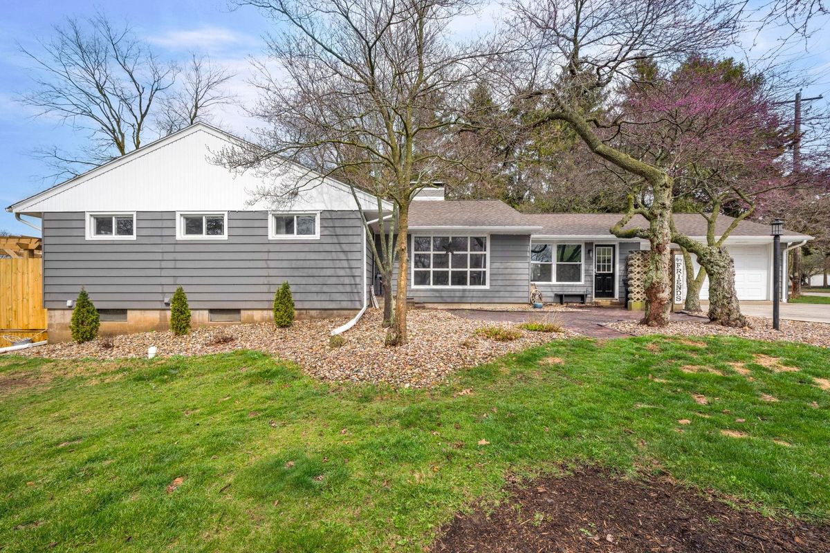 1601 Linden Street, Normal, IL 61761