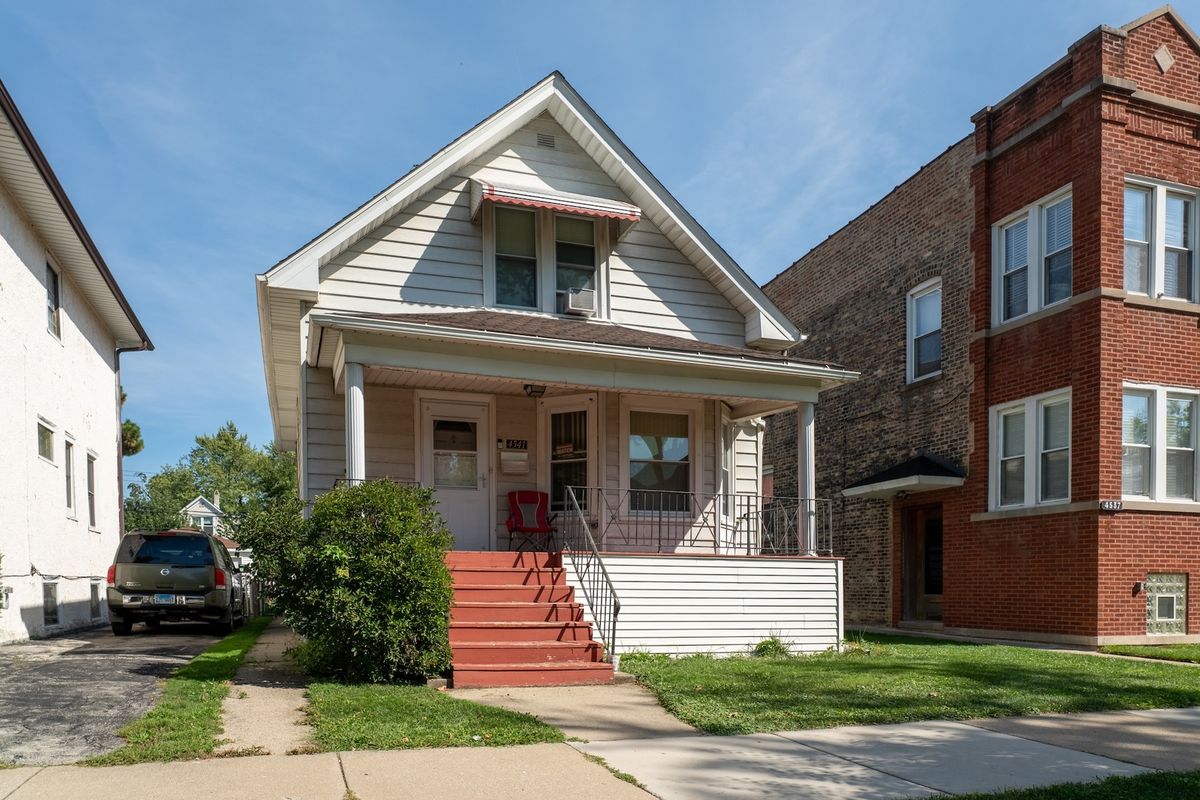 4541 HARDING Avenue, Chicago, IL 60625