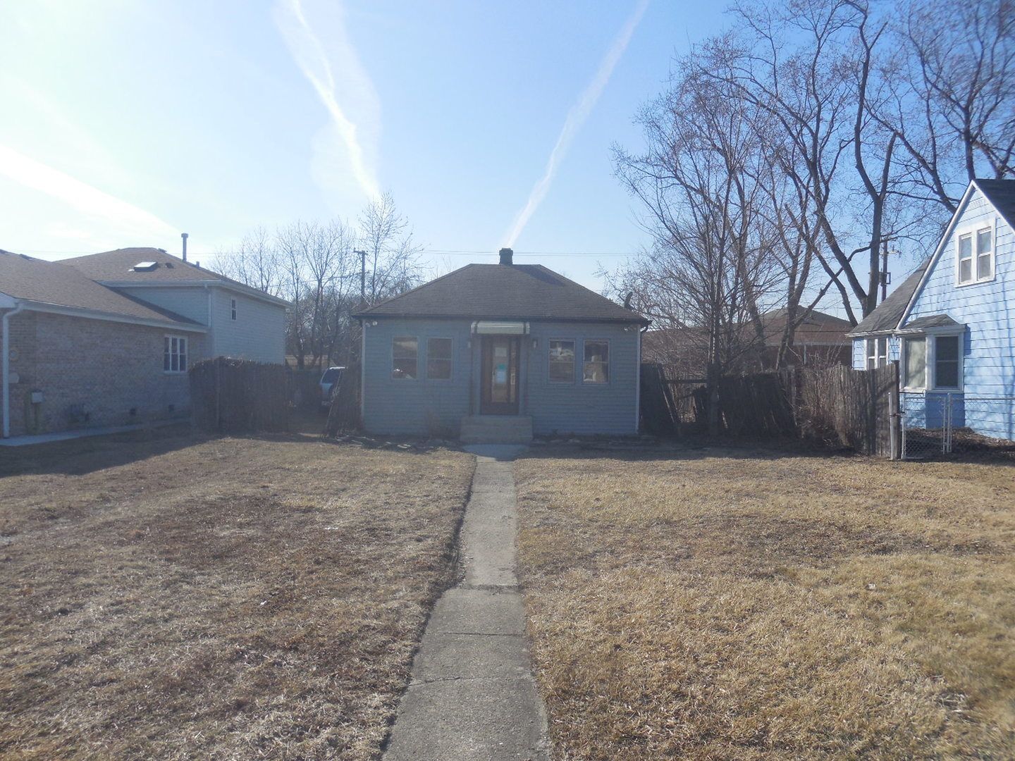 8426 S 79th Court — Justice, IL 60458