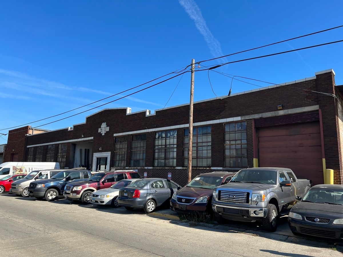 1817 55th Avenue, Cicero, IL 60804