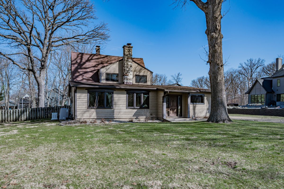 731 Gartner Road, Naperville, IL 60540