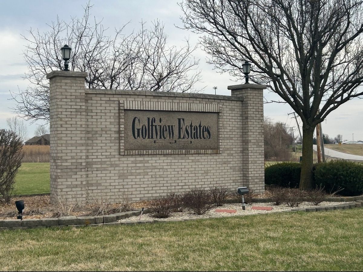 26037 Golfview Court, Frankfort, IL 60423