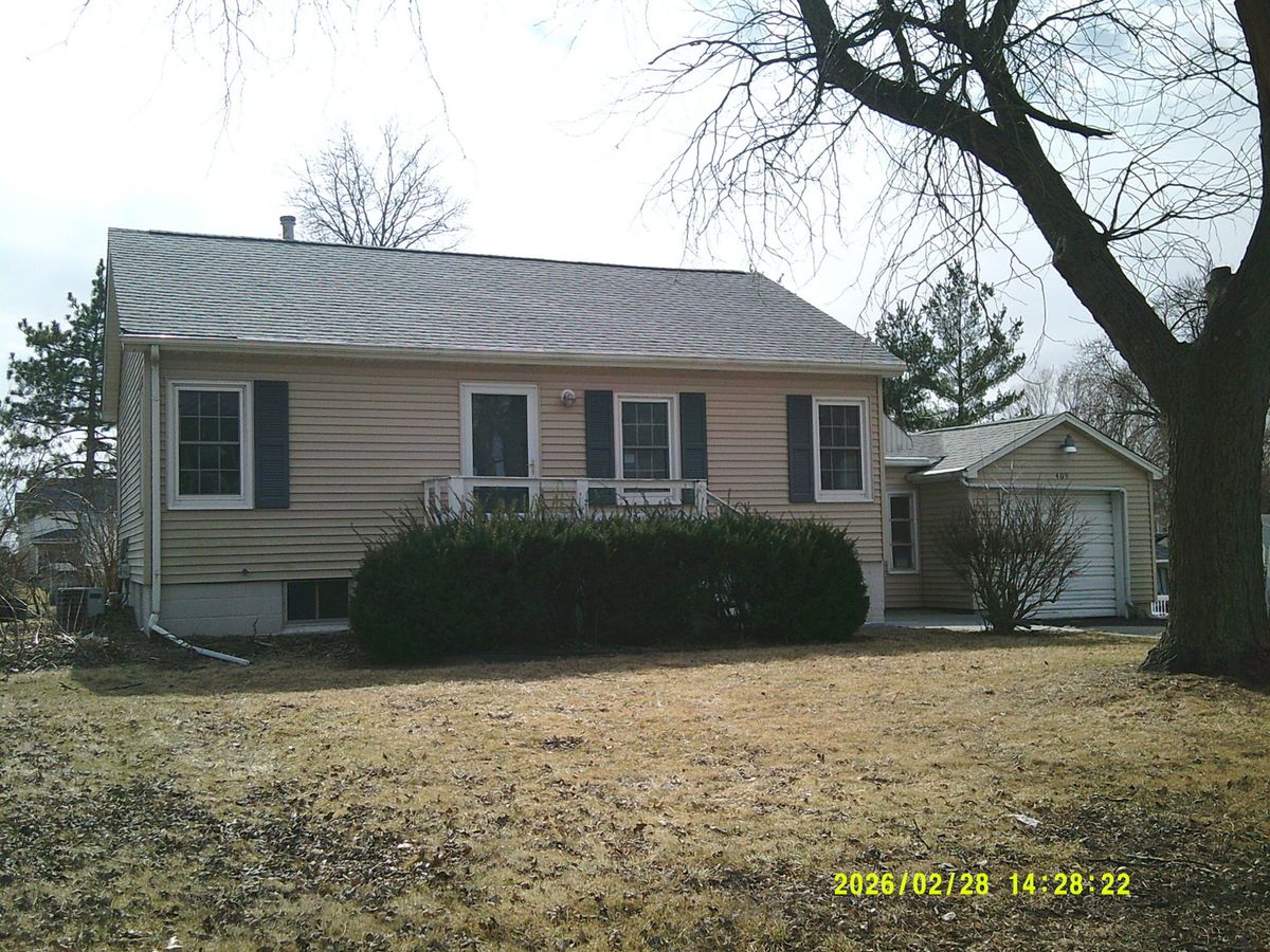 409 McKillop Street, Lynn Center, IL 61262