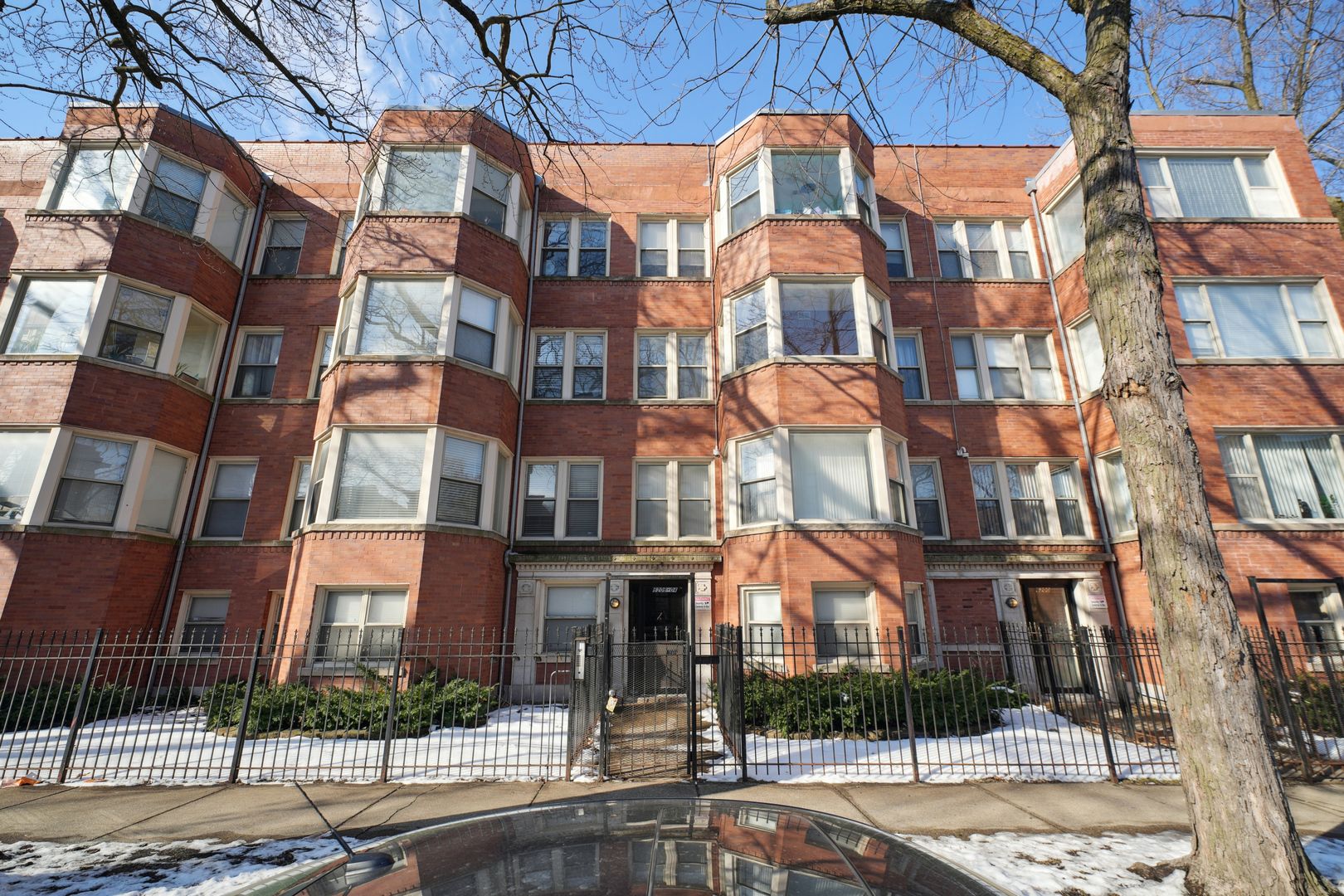 6206 Evans Avenue — Chicago, IL 60637