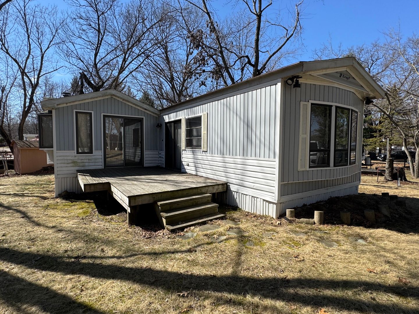 2-148 Woodhaven Lakes — Sublette, IL 61367