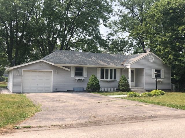 32 Heather Drive — Crystal Lake, IL 60014