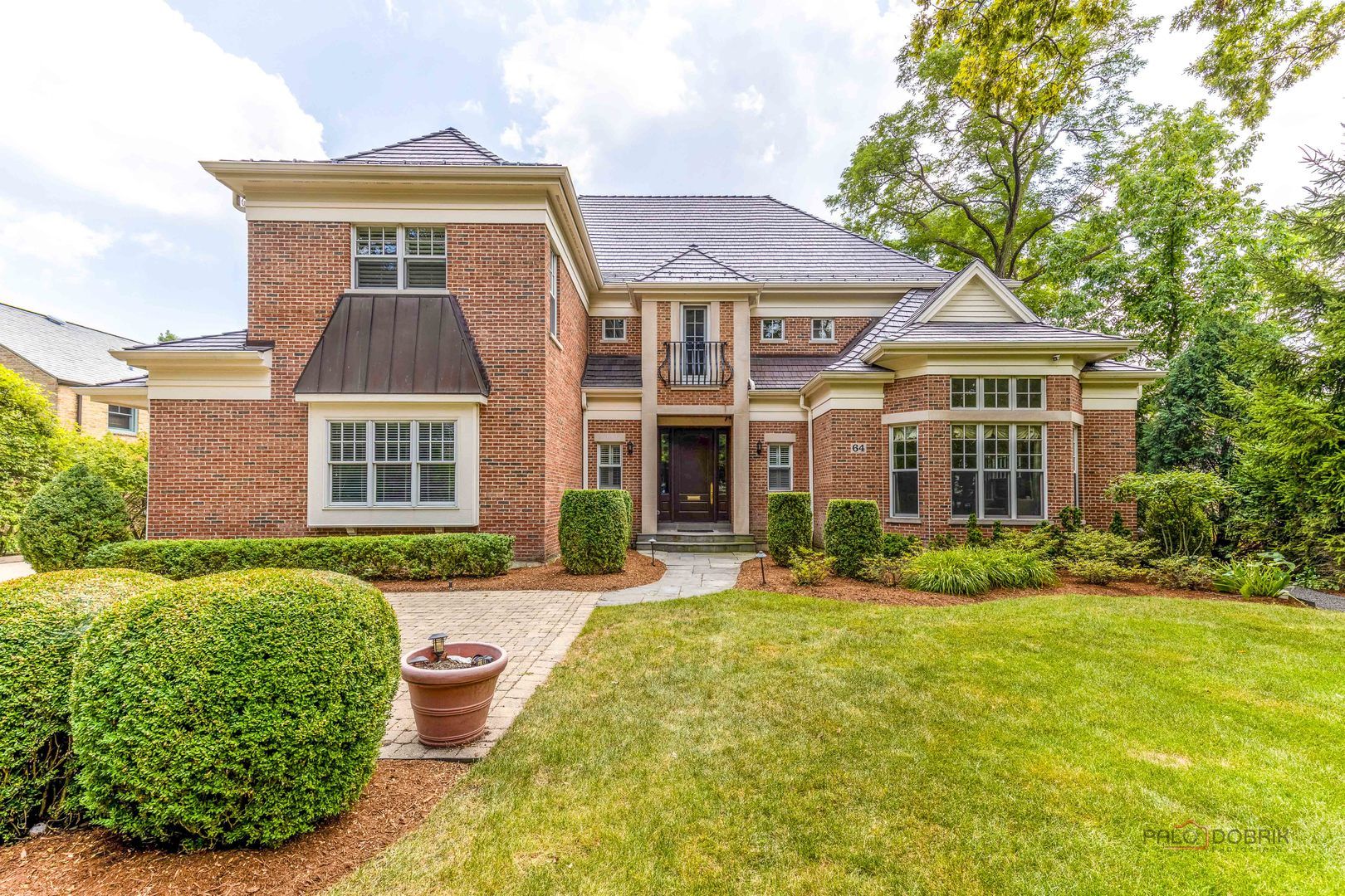 64 Crescent Drive — Glencoe, IL 60022