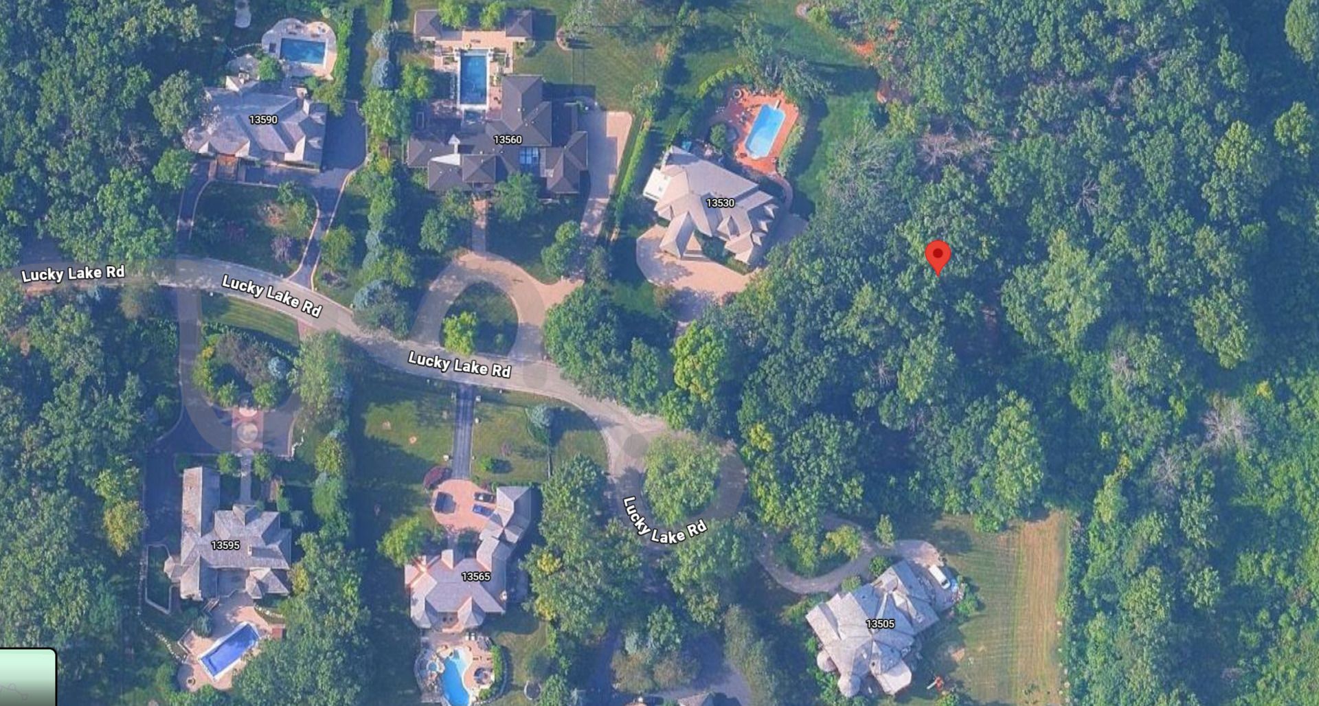 13500 Lucky Lake Drive — Lake Forest, IL 60045