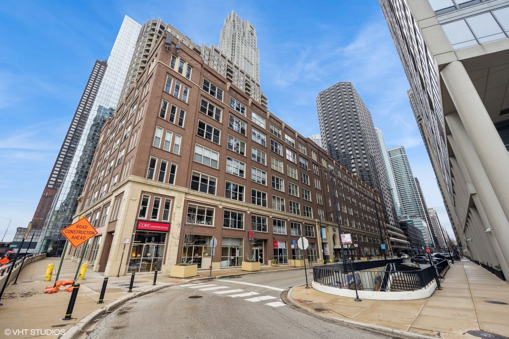 540 N Lake Shore Drive #421 — Chicago, IL 60611
