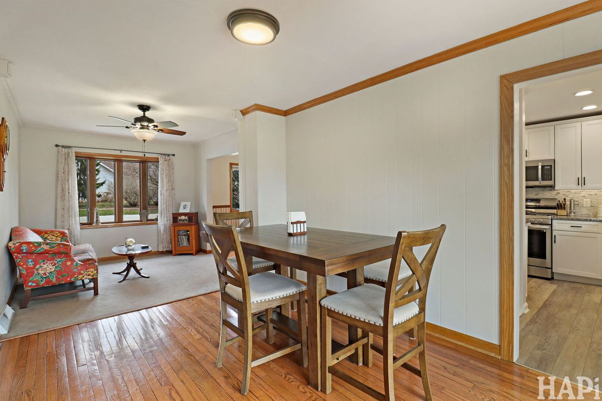 804 Elm Street, Maple Park, IL 60151