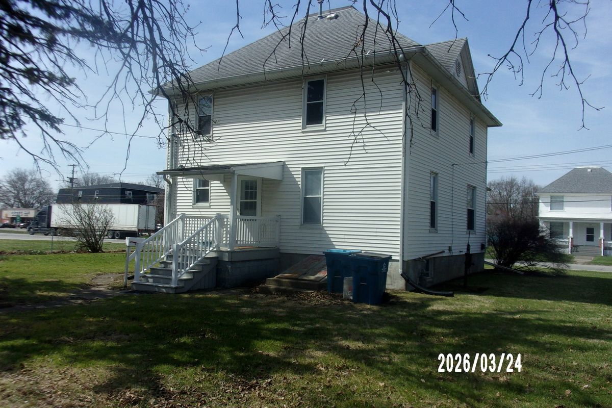 107 Chicago Street, Milford, IL 60953