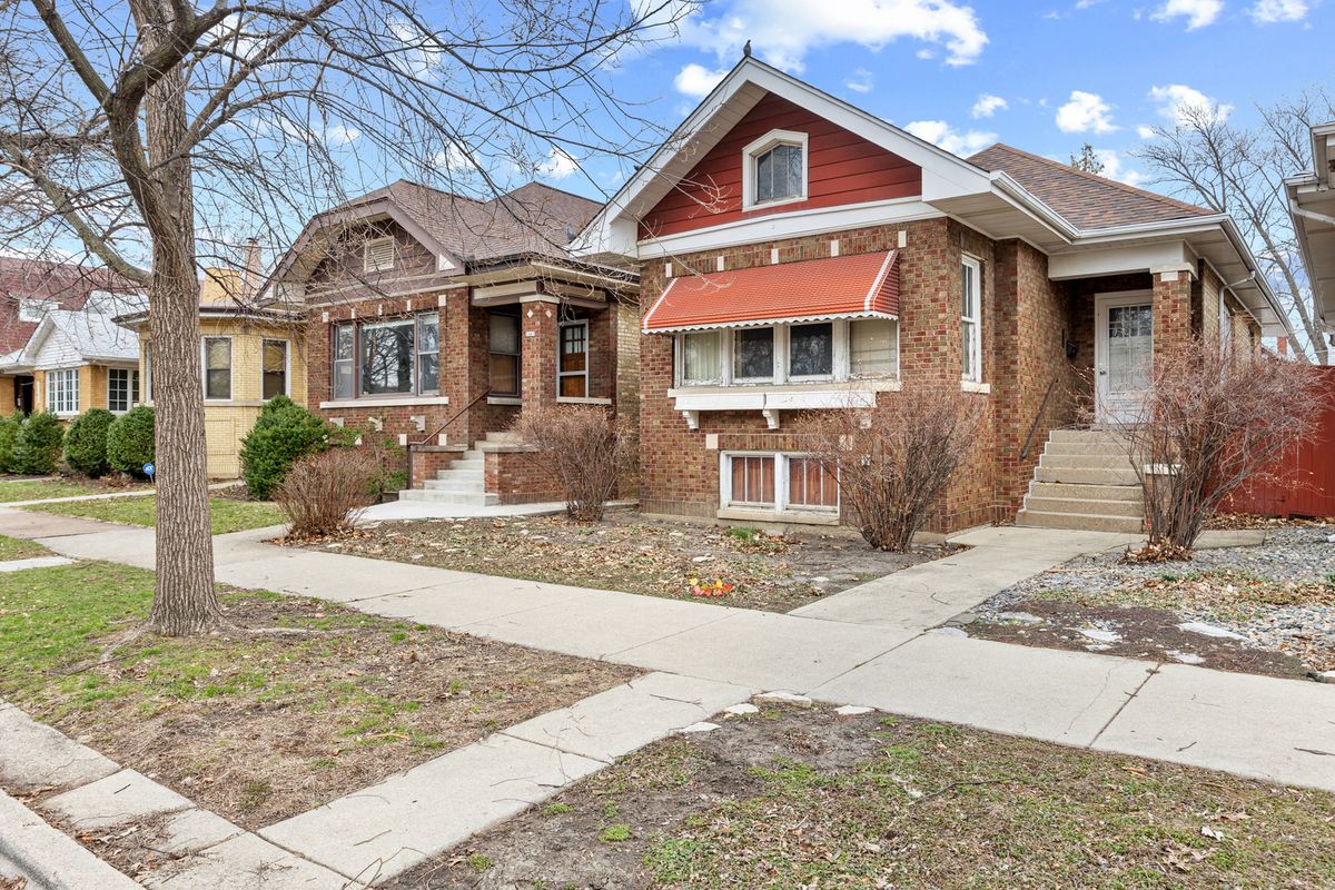 5335 Saint Louis Avenue, Chicago, IL 60625