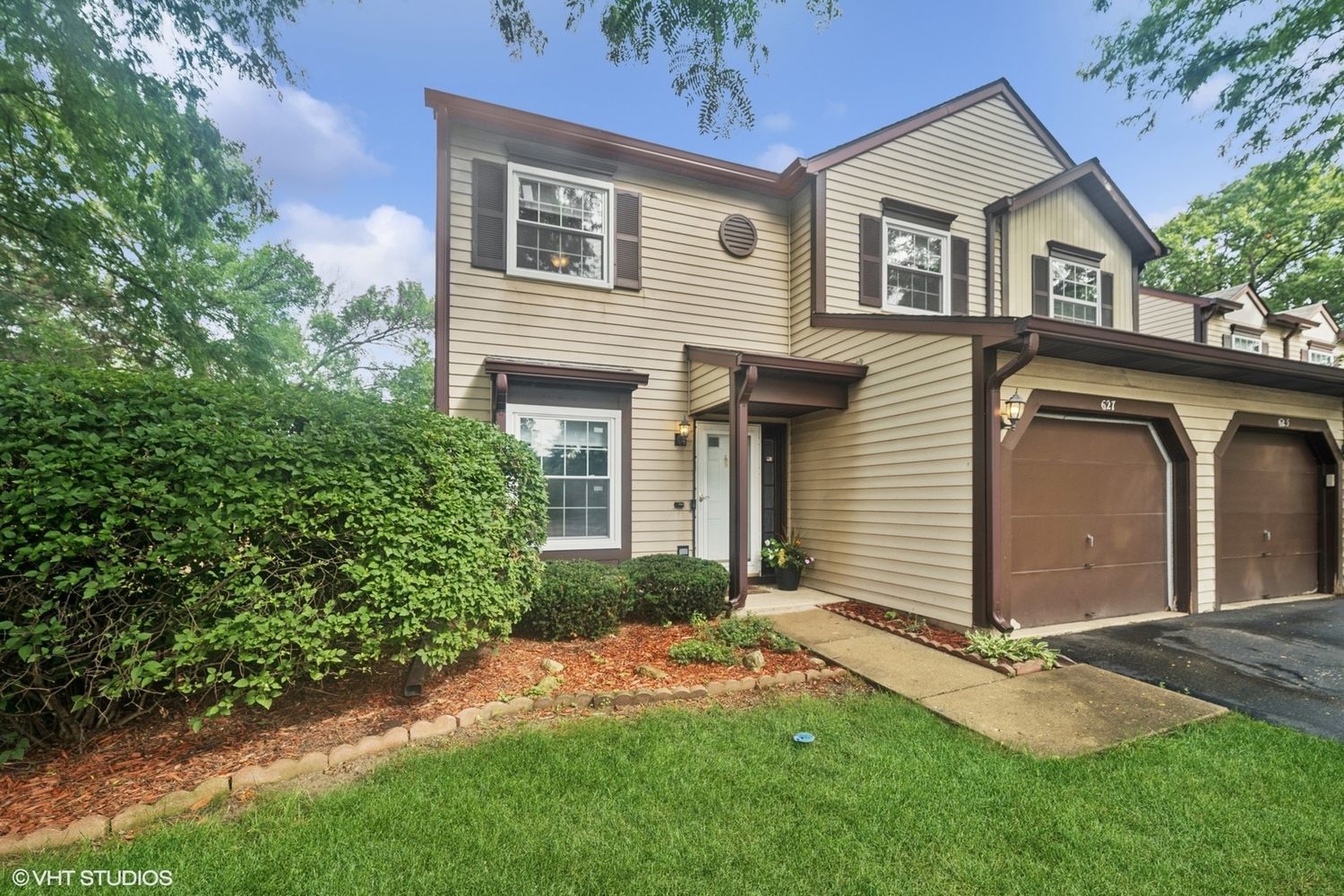 627 Ascot Lane — Streamwood, IL 60107