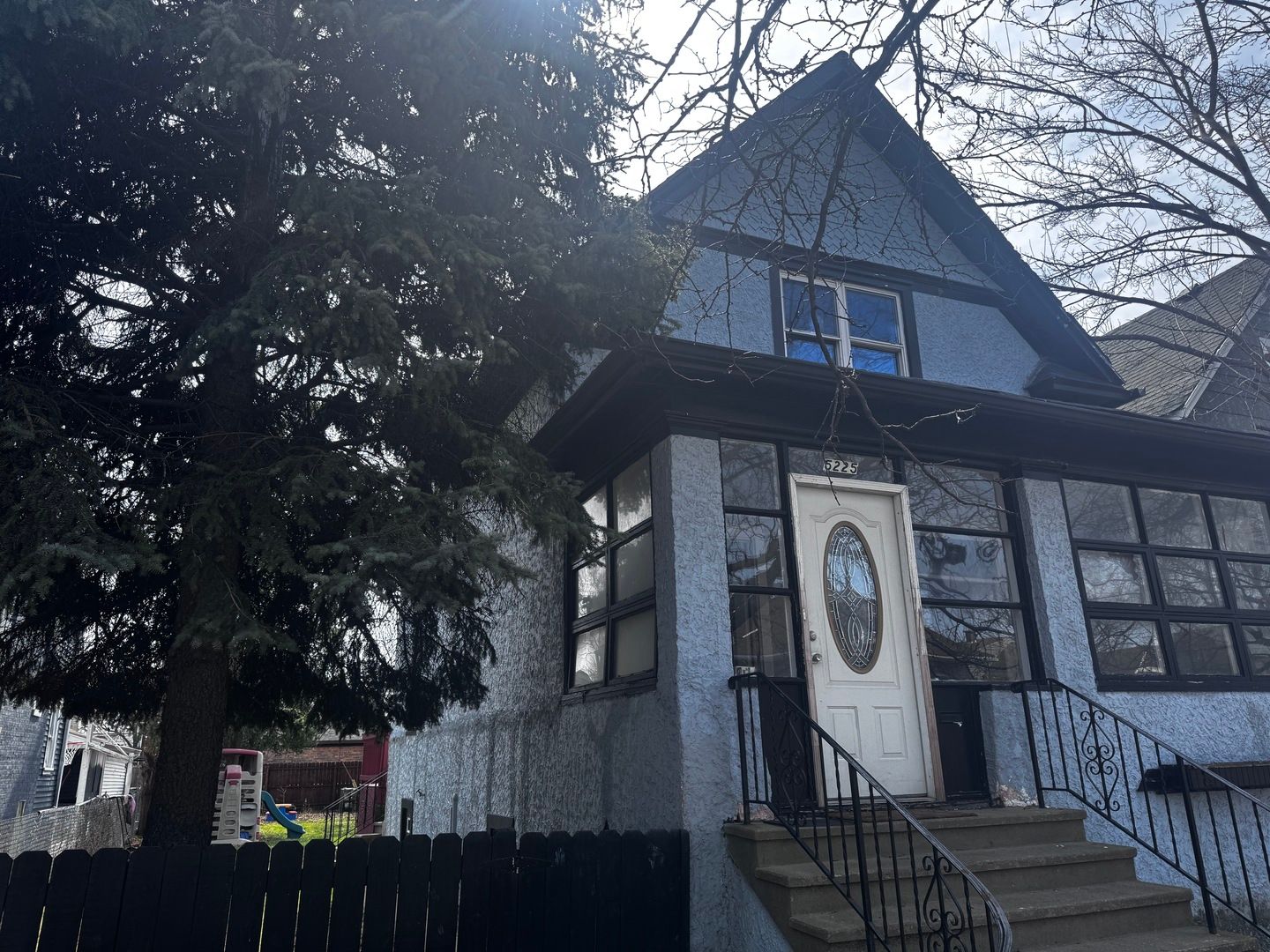 5225 W 23rd Place — Cicero, IL 60804