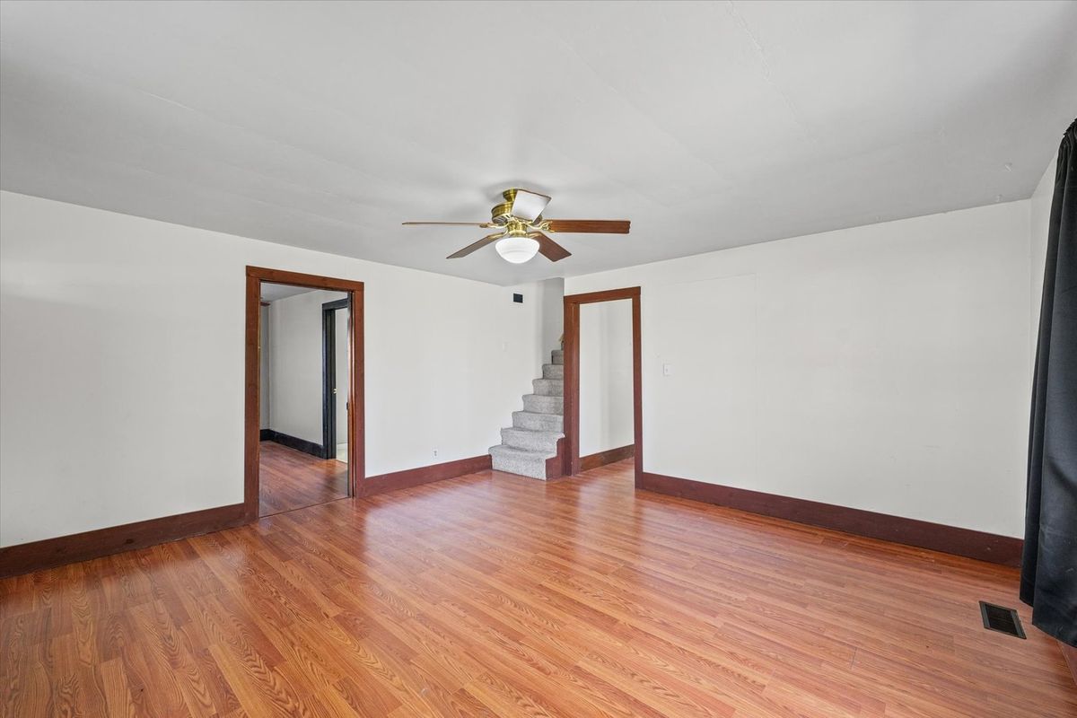 104 E Allen Street, Allerton, IL 61810