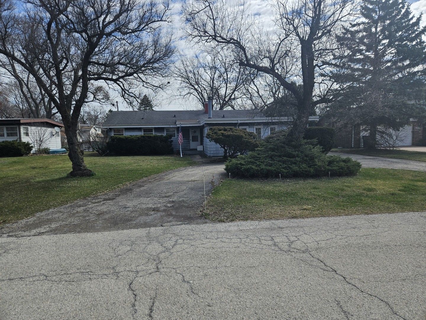 1623 Central Avenue — Northbrook, IL 60062