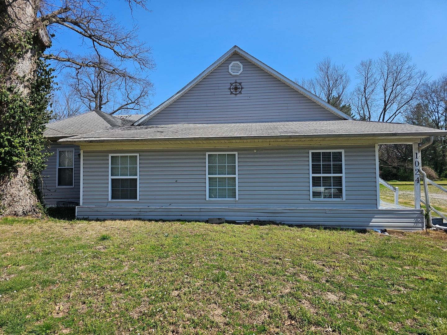 1024 Tolle Road — Mt Vernon, IL 62864