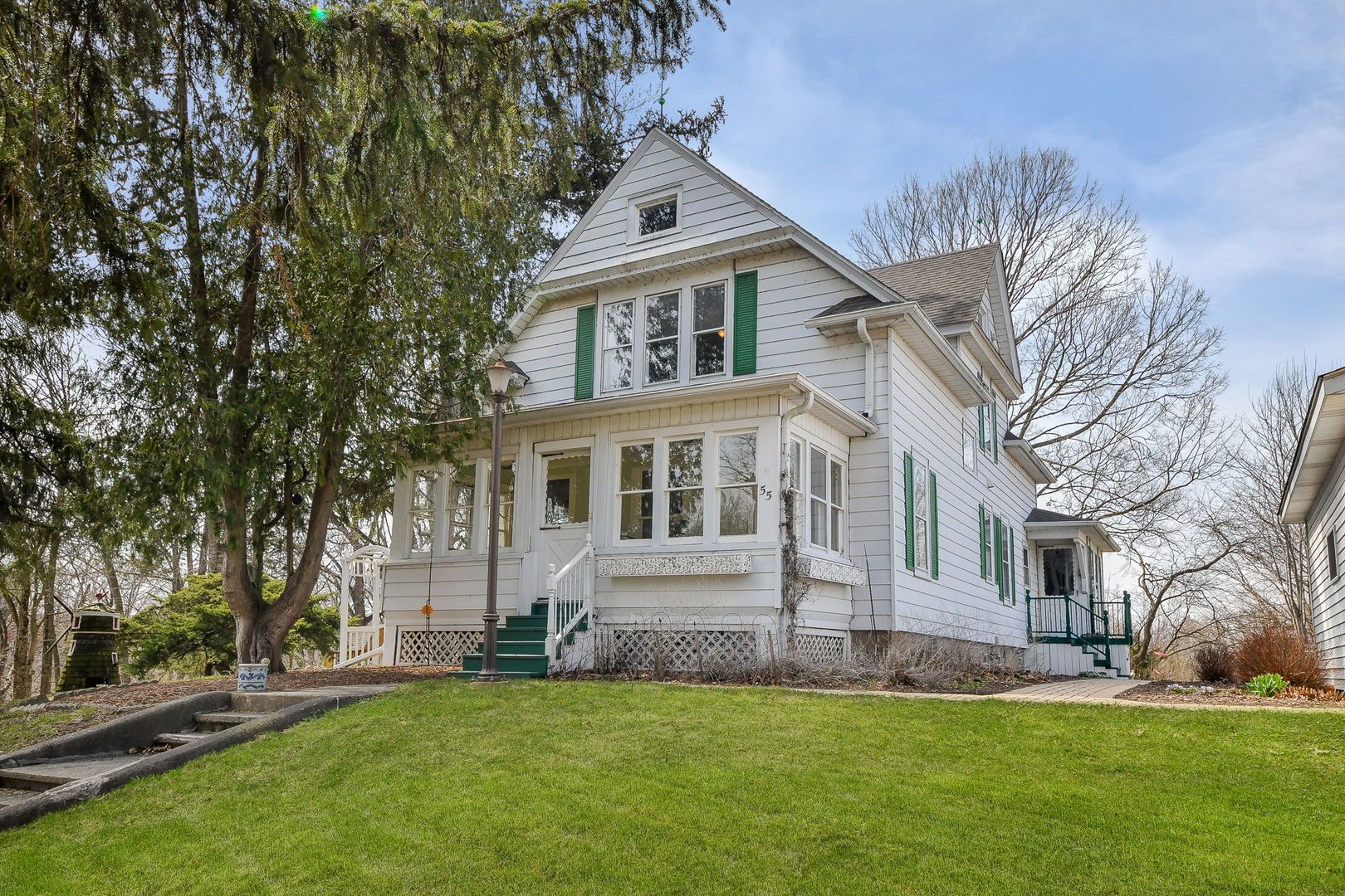 55 N Madison Street — Oswego, IL 60543