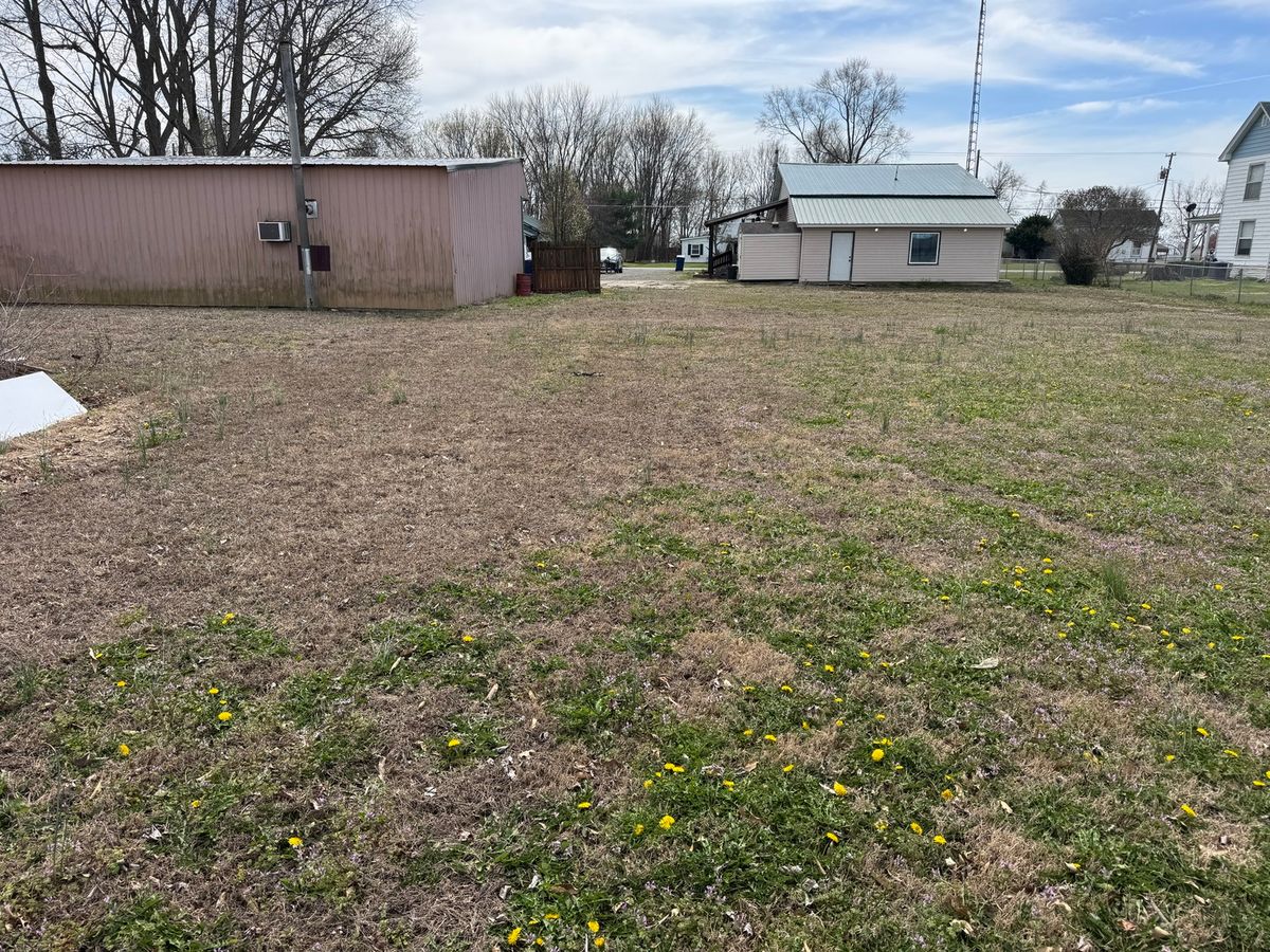 303 W Main Street W, Ewing, IL 62836