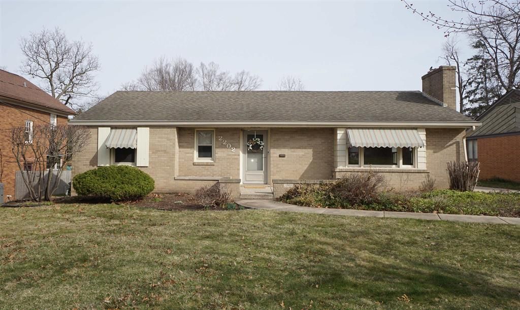 2202 PRINCETON Avenue, Rockford, IL 61107