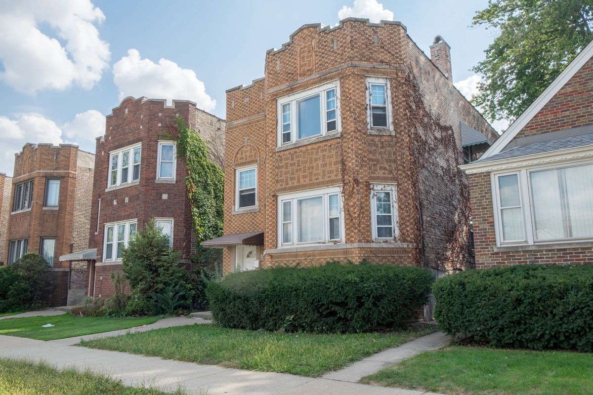 5445 64th Street, Chicago, IL 60638