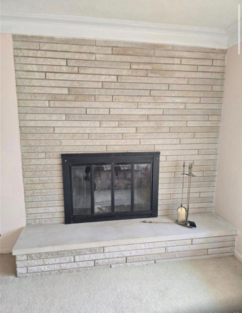 9 Orchard Drive, Charleston, IL 61920