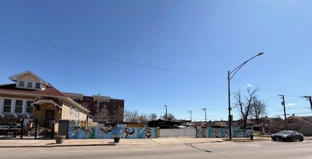 1863 S Kostner Avenue — Chicago, IL 60623