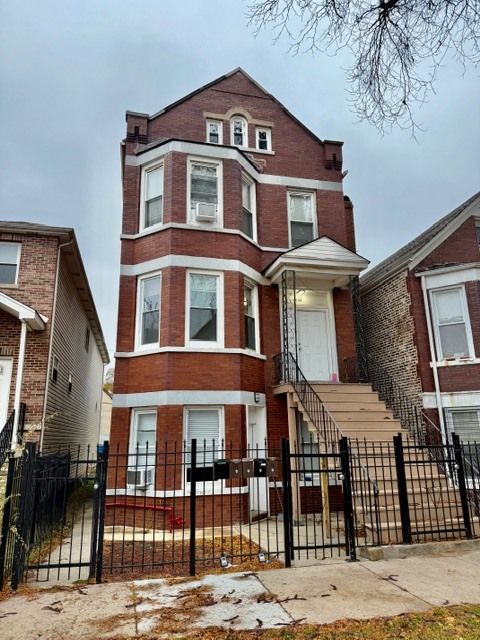5144 Hermitage Avenue, Chicago, IL 60609