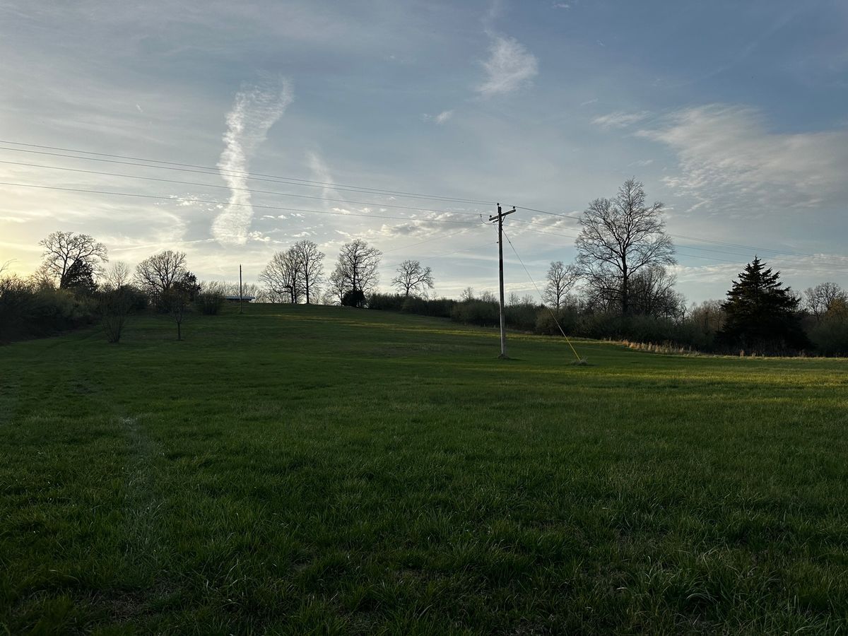 5609 Ten Mile Road, Mcleansboro, IL 62859