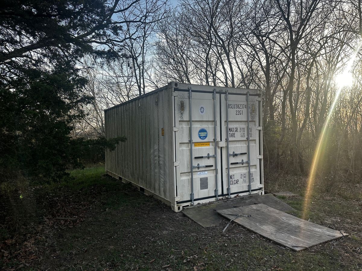 5609 Ten Mile Road, Mcleansboro, IL 62859