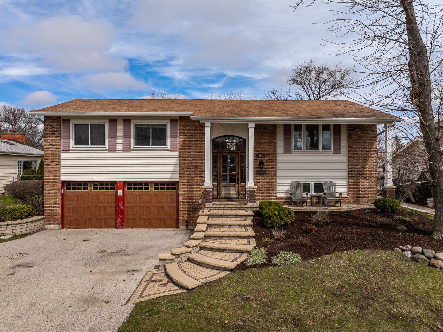 960 Sycamore Court — Hoffman Estates, IL 60192