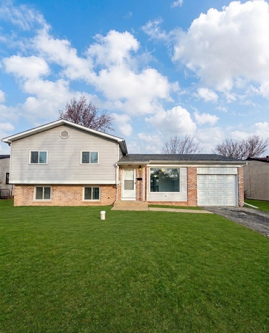 3704 TAMARIND Lane — Hazel Crest, IL 60429