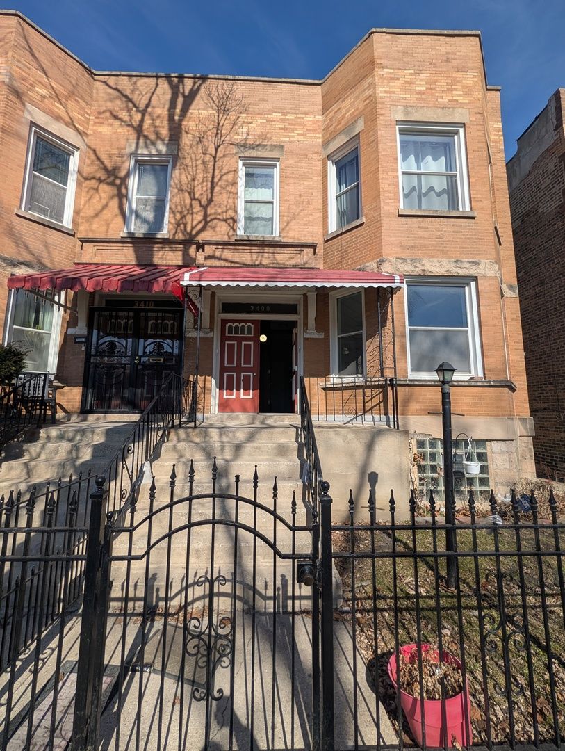 3408 Carroll Avenue, Chicago, IL 60624