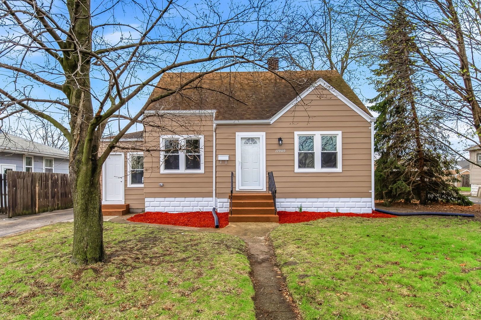 17909 Rose Street — Lansing, IL 60438