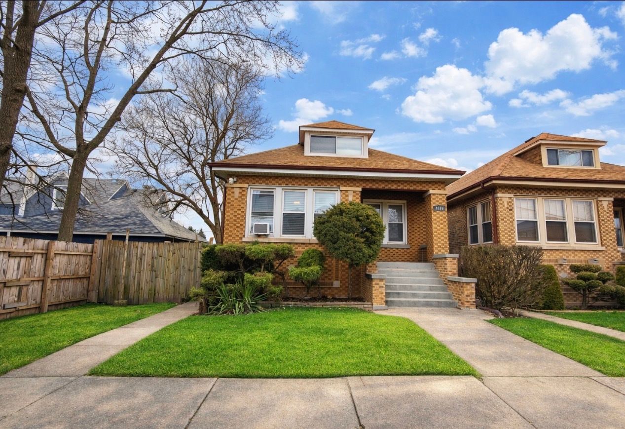 4716 S Lawndale Avenue — Chicago, IL 60632